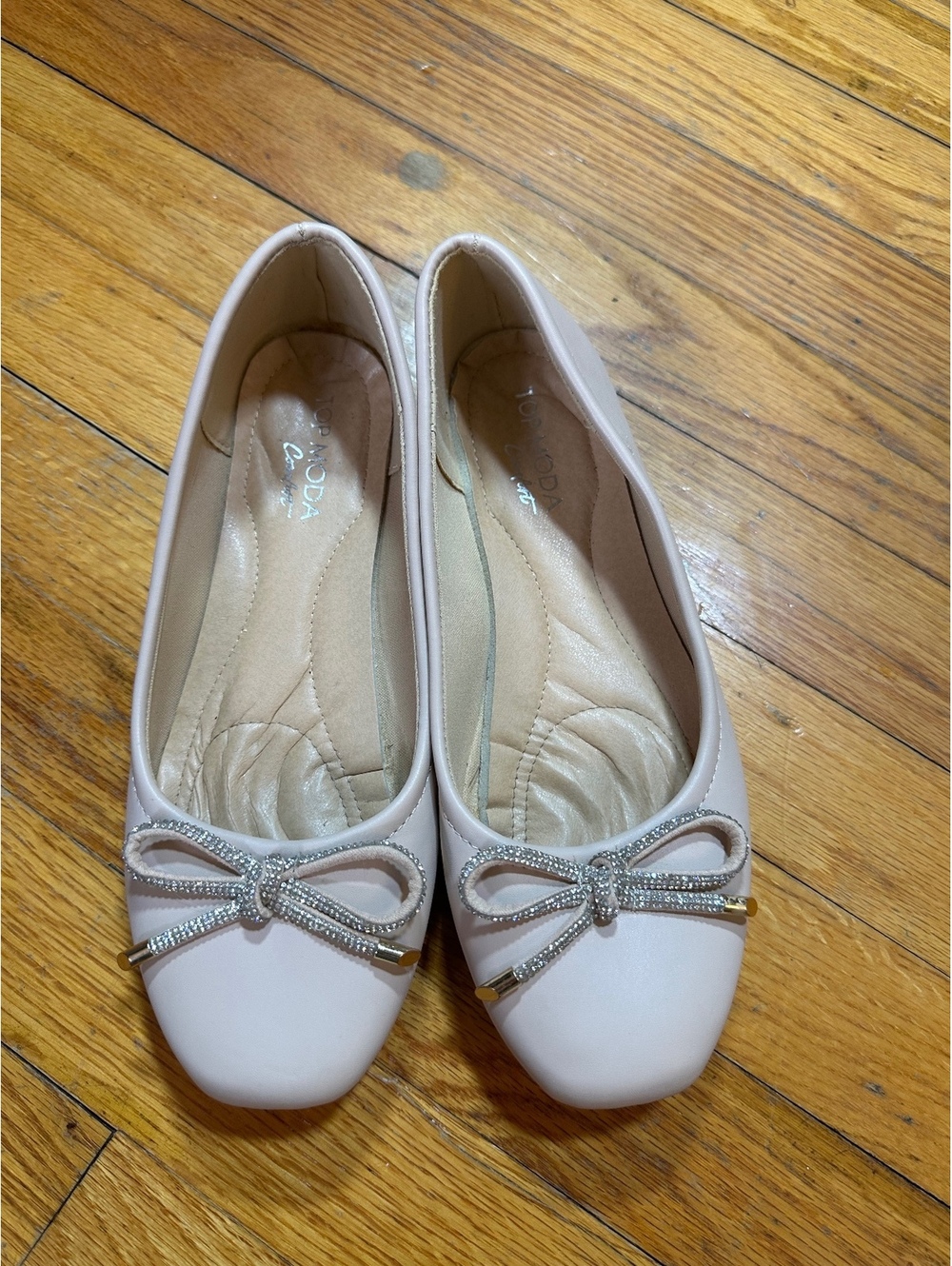 Top Moda Comfort Size 7.5 Ballerina Flats Shoes w/Rhinestone Bows Cream Size